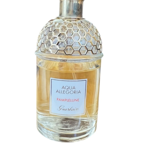 Guerlain
Aqua Allegoria Pamplelune Grapefruit Eau de Toilette 2.5oz - Picture 4 of 5